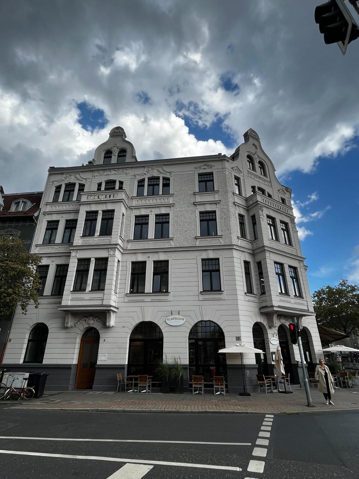 Obk Lodge: Designer Duplex In Oberkassel, Close To River Rhine, Areal Boehler And Messe