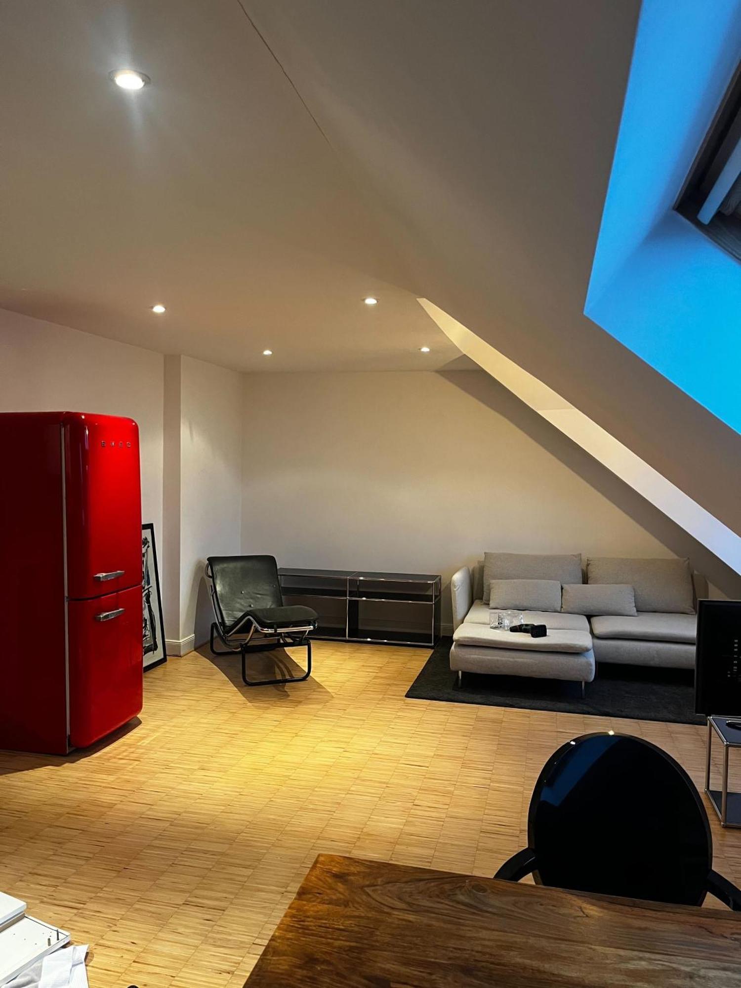 Obk Lodge: Designer Duplex In Oberkassel, Close To River Rhine, Areal Boehler And Messe Düsseldorf